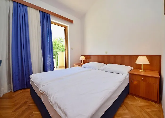 Meridiana-1 By Interhome Apartman