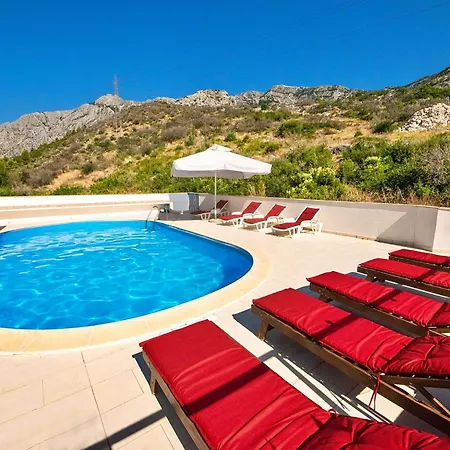 Meridiana-1 By Interhome