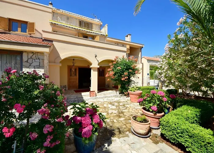 Meridiana-1 By Interhome *